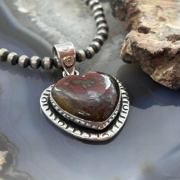 Sterling Silver Southwestern Style Sean Agate Heart Decorated Pendant For Women - Picture 4 of 10